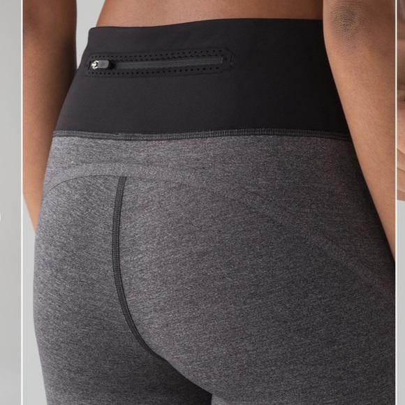 Lululemon Smooth Stride Crop Leggings Heathered Black - Picture 16 of 16
